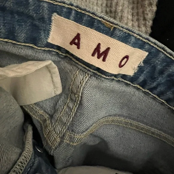 AMO TOMBOY CHARMER JEANS Straight Leg - Picture 5 of 6
